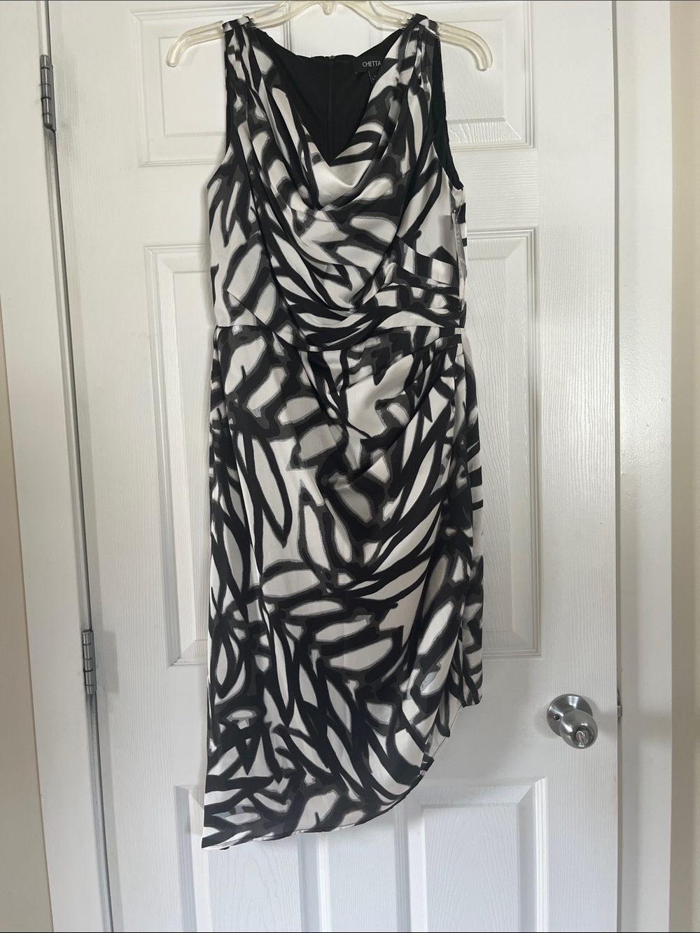 Black & White Cowl Neck Sleeveless Dress